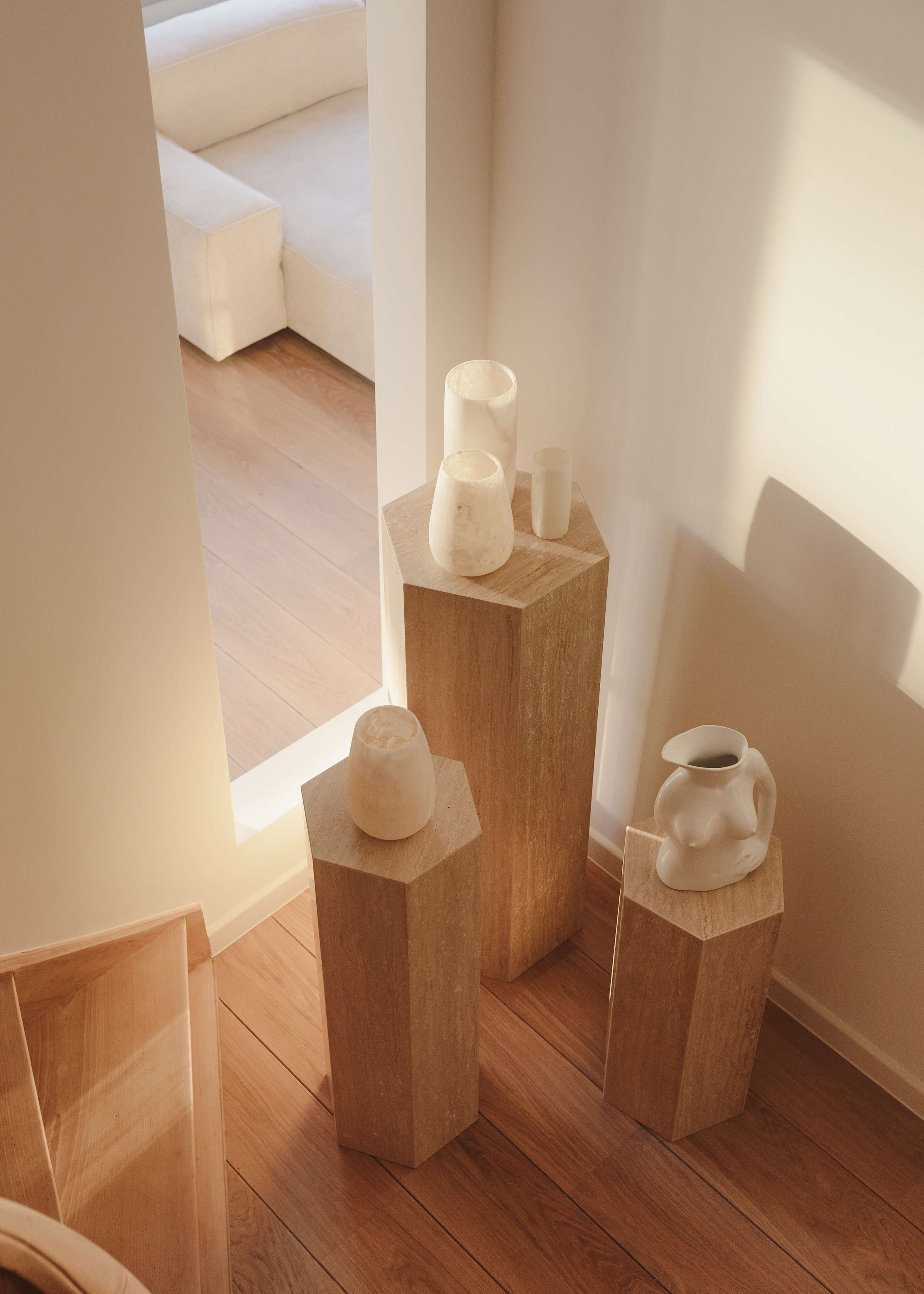 NAOS Pedestal